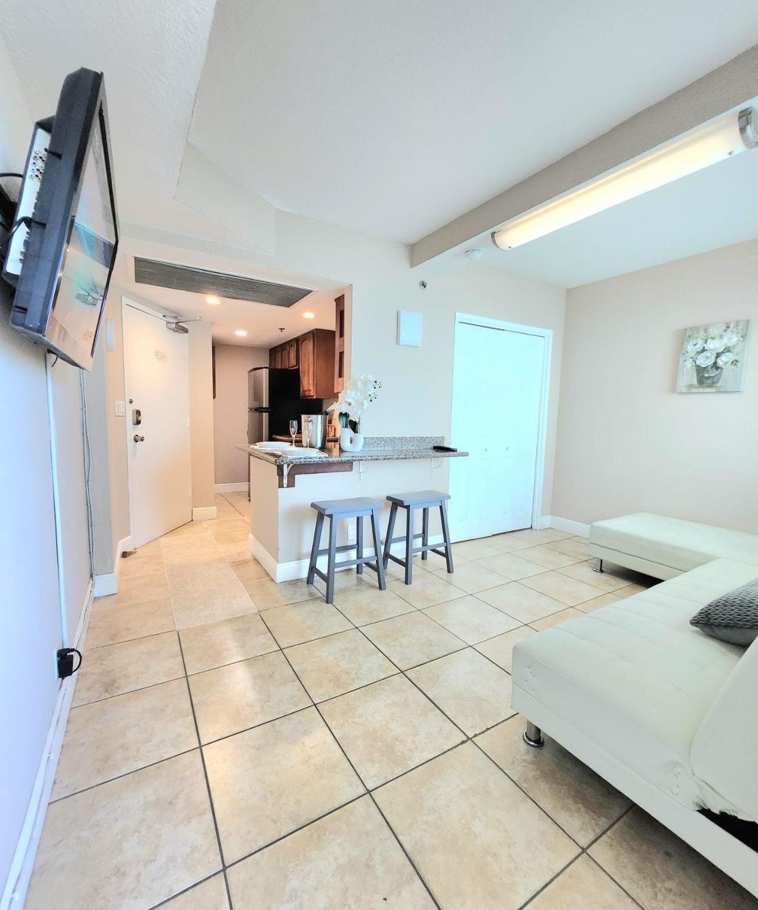 Beachfront Property Pool Gym Tennis Miami Beach! Bagian luar foto