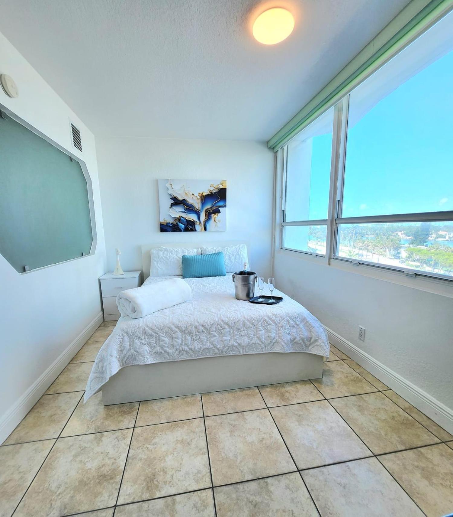 Beachfront Property Pool Gym Tennis Miami Beach! Bagian luar foto